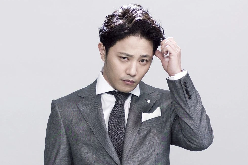 Actor Jin Goo